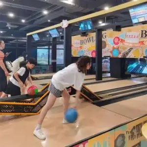 Digital sports bowling simulator machine